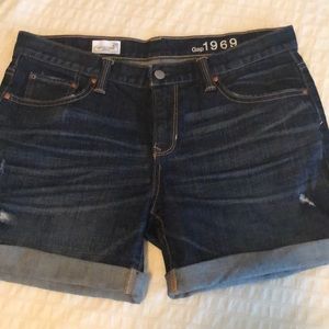 Cuffed GAP Denim Cutoff Shorts Sexy Boyfriend